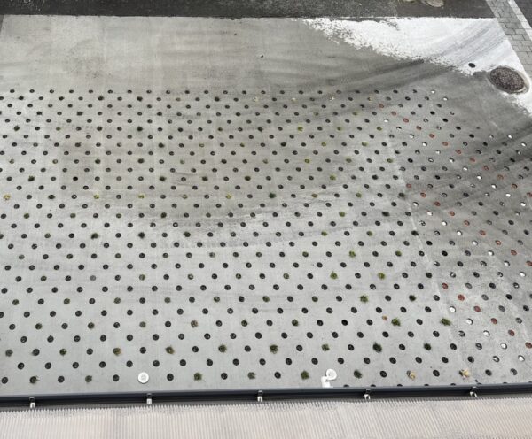 画像：山梨県｜駐車場