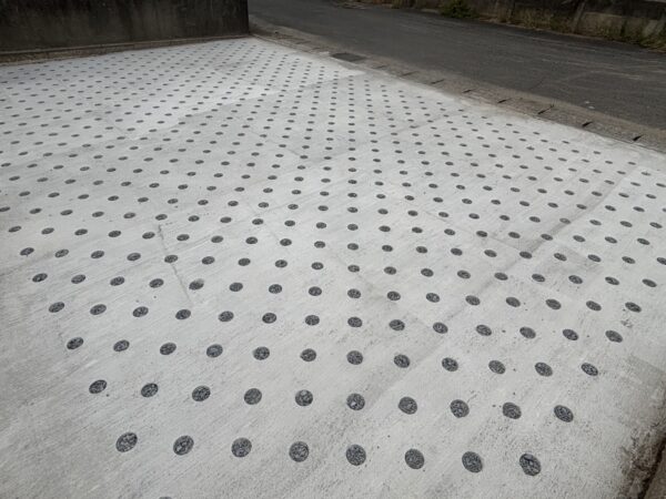 画像：千葉県｜駐車場